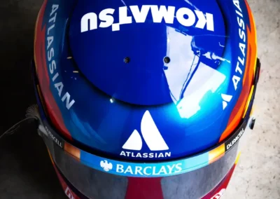 Vue de haut du casque 2026 de Carlos Sainz pilote Williams de Formule 1