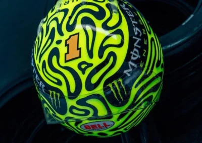 Vue de haut du casque 2026 de Lando Norris champion du monde 2025 de Formule 1