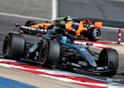 Mercedes-AMG F1 W17 George Russell duel McLaren essais Bahreïn 2026