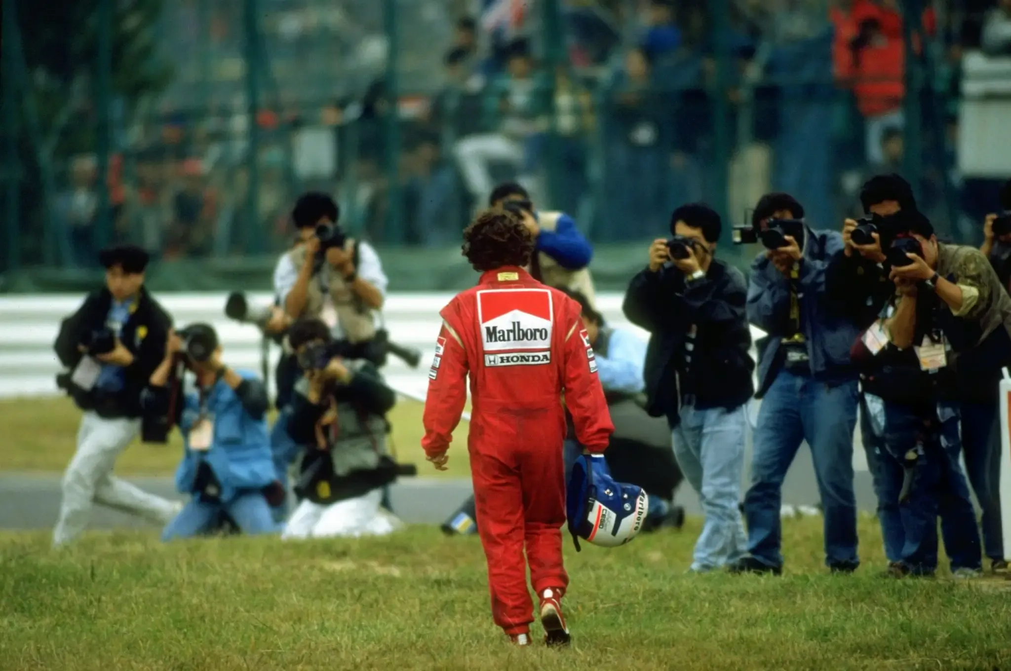 Alain Prost après son accident avec Senna au Grand Prix du Japon 1989