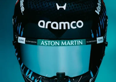 Vue de face du casque spécial pour le Grand Prix d'Australie 2026 de Lance Stroll pilote Aston Martin de Formule 1