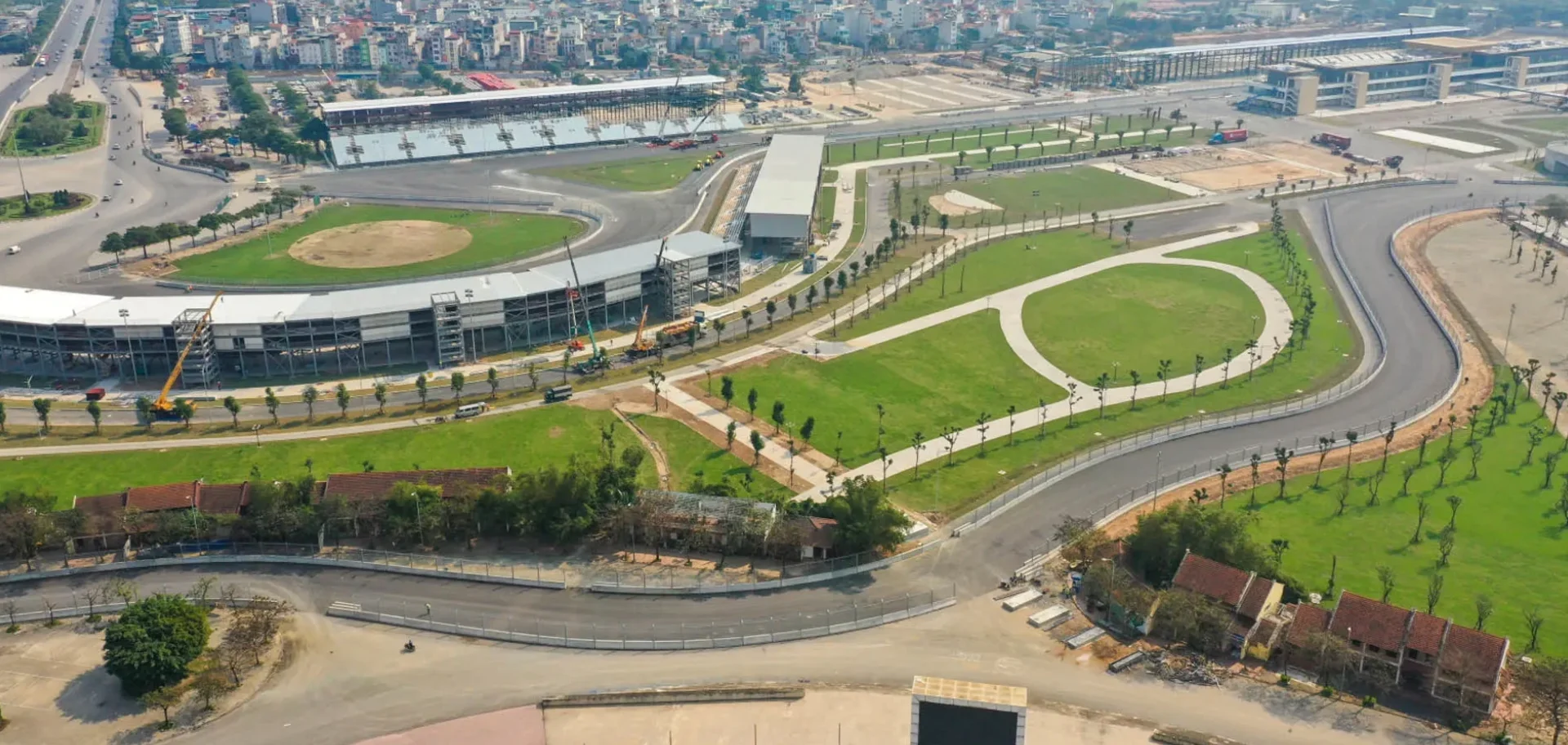 Le 5 avril 2020 : La F1 annule le Grand Prix du Vietnam qui devait accueillir le championnat pour la première fois de son histoire à Hanoi