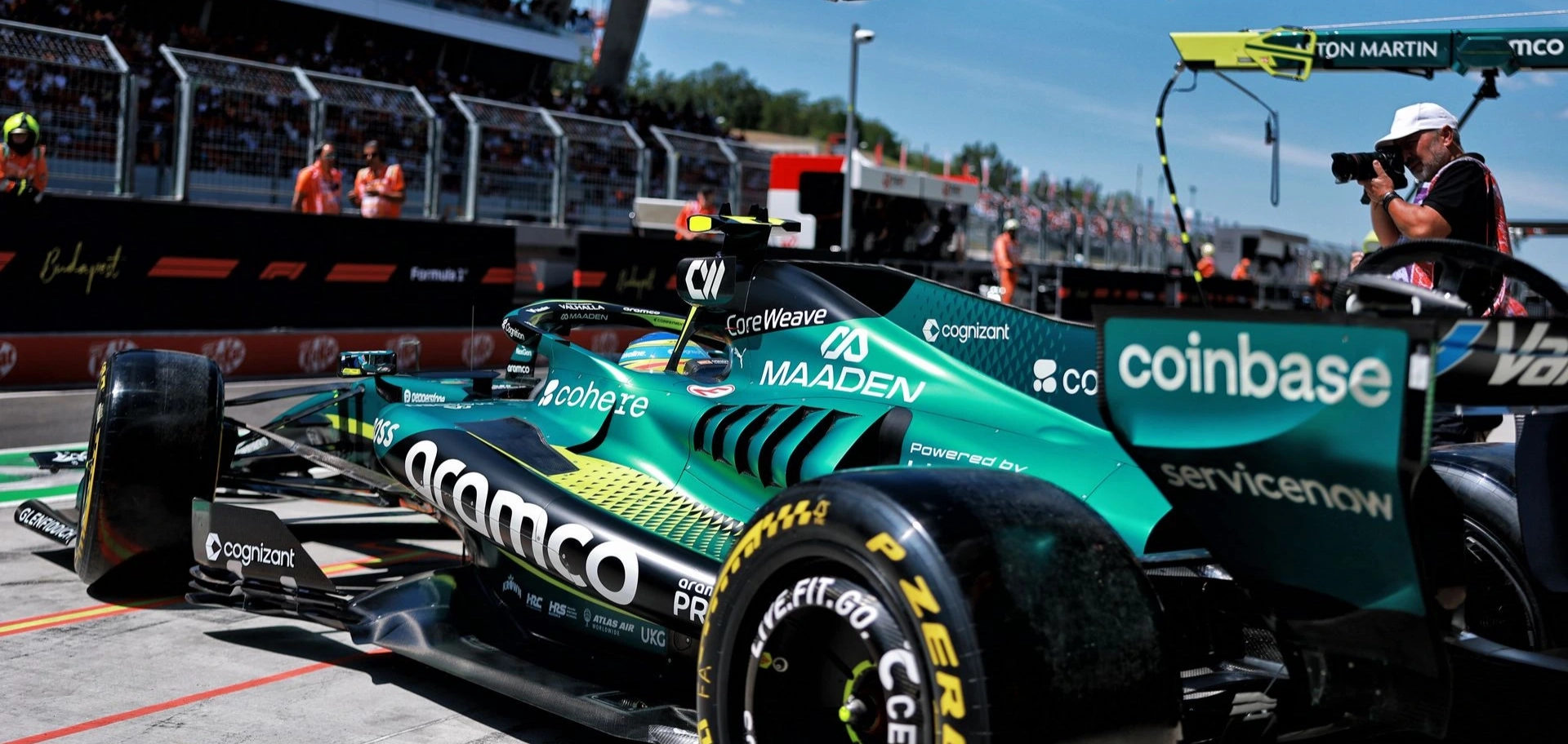 Examen d'entrée réussi pour la version B de l'Aston Martin AMR26 à Budapest