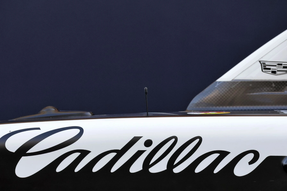 f1-teams-cadillac-logo