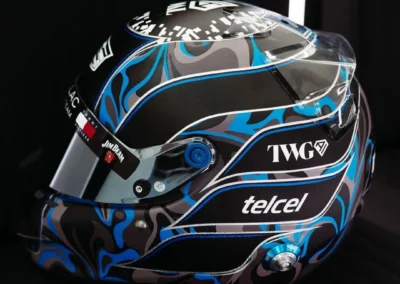 Vue de profil du casque 2026 de Valtteri Bottas pilote Cadillac de Formule 1