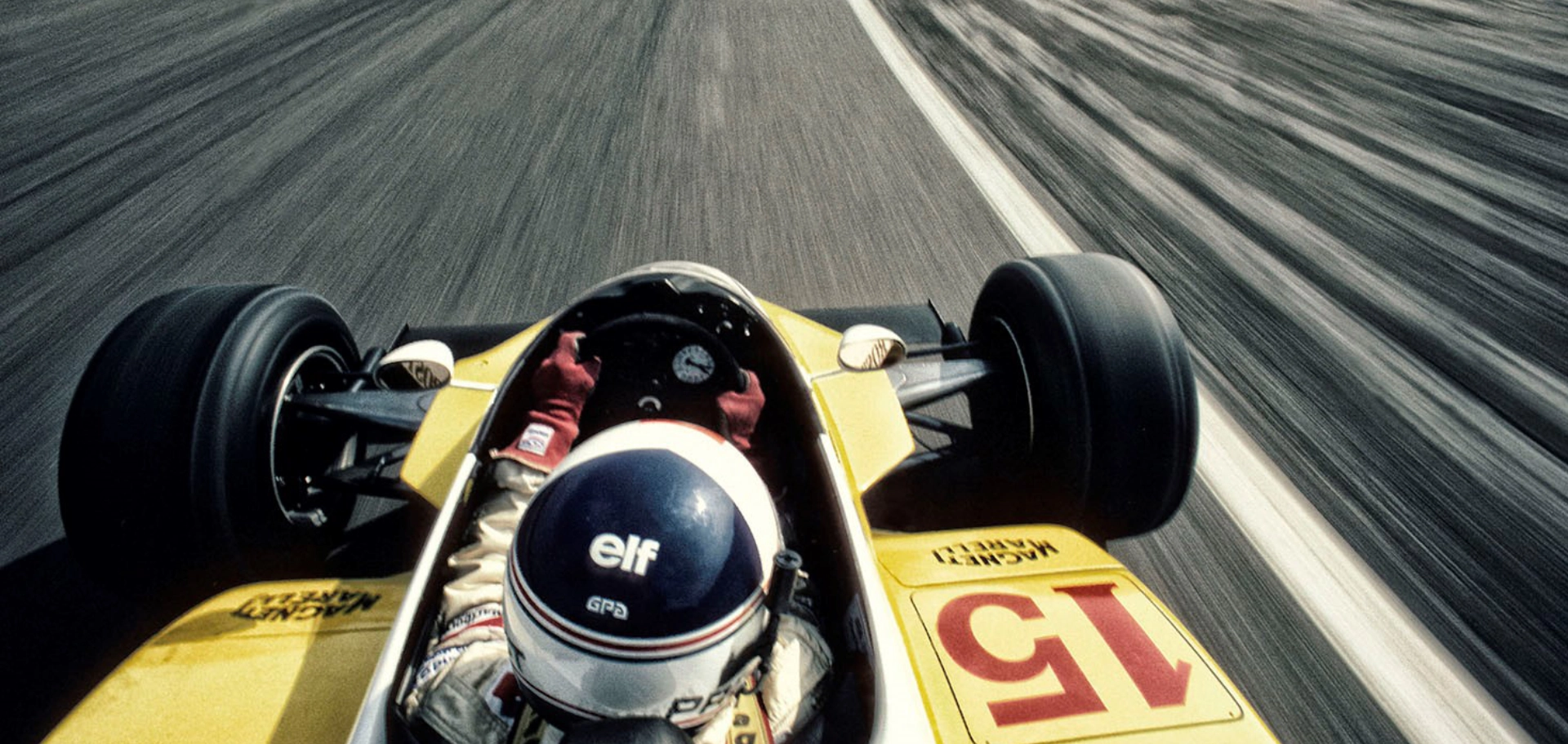 f1-alain-prost-premiere-victoire-dijon-1981 5 juillet 1981 : Alain Prost (Renault) remporte sa première victoire en Formule 1 au Grand Prix de France sur le circuit de Dijon