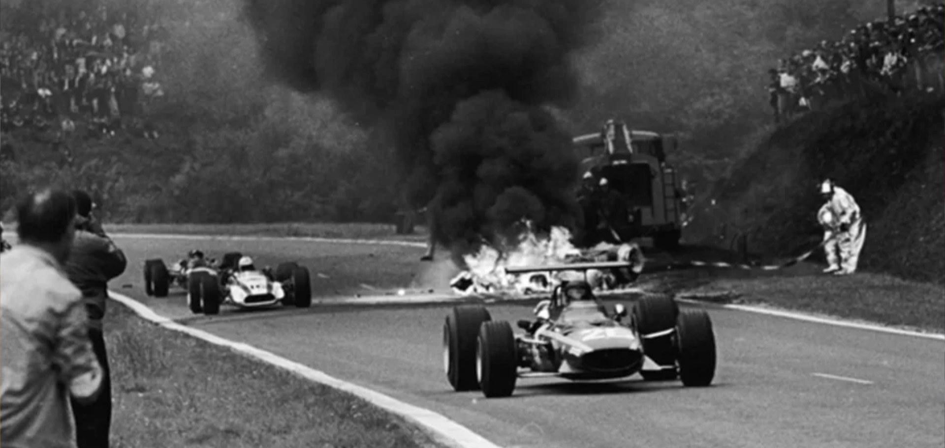 f1-jo-schlesser-rouen-1968-mort F1 - 7 juillet 1968 : mort du pilote Jo Schlesser au volant d'un prototype Honda sur le tracé de Rouen