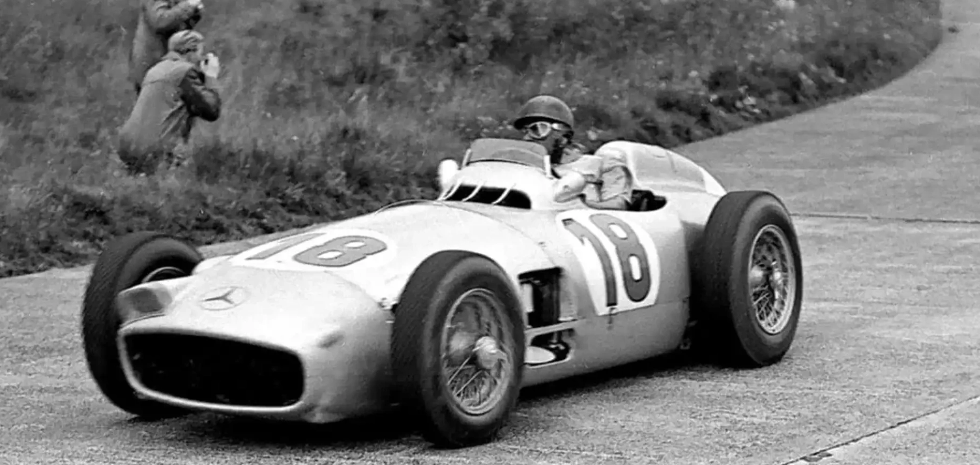 f1-mercedes-premiere-victoire-1954 4 juillet 1954 : première victoire de Mercedes en Formule 1