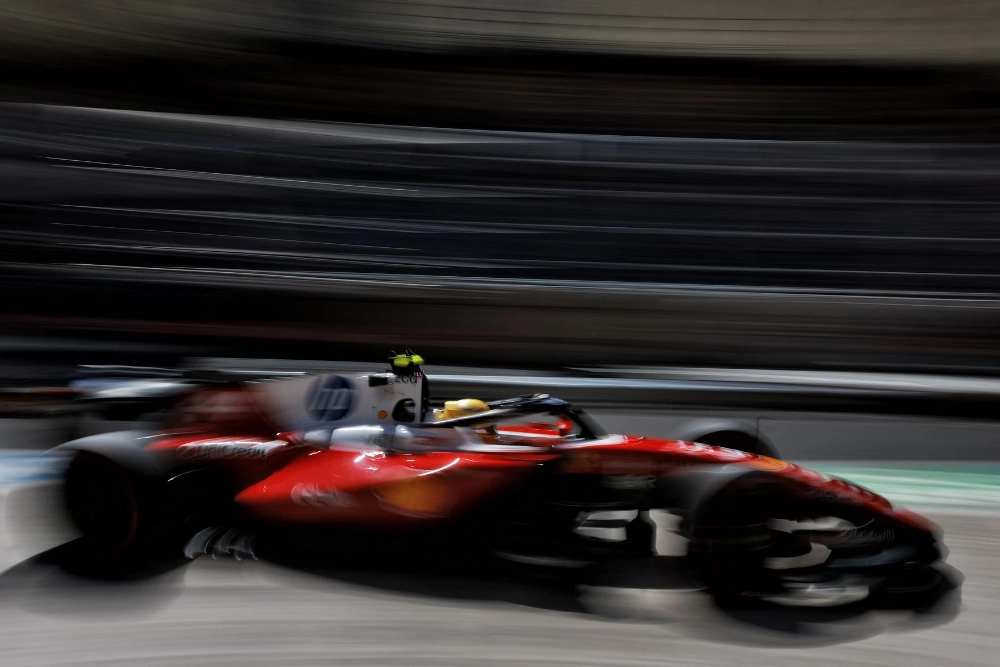 f1-2026-gp-espagne-qualifications-hamilton-ferrari Lewis Hamilton a crû à la pole à Madrid