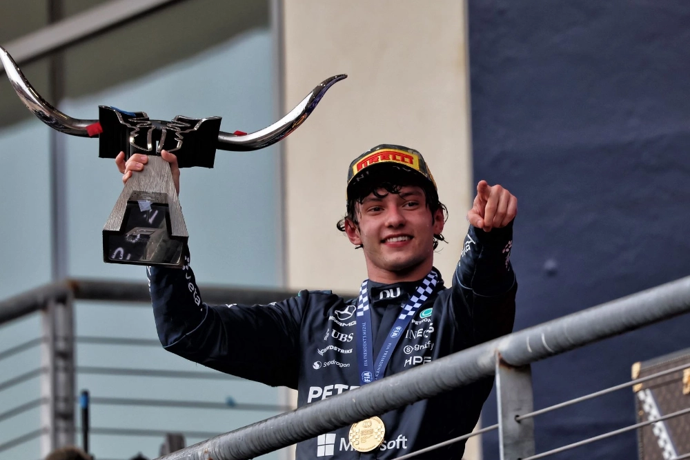 Kimi Antonelli gagne le Grand Prix des USA